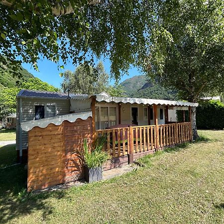 Camping Happy Pyrénées Saligos Exterior foto