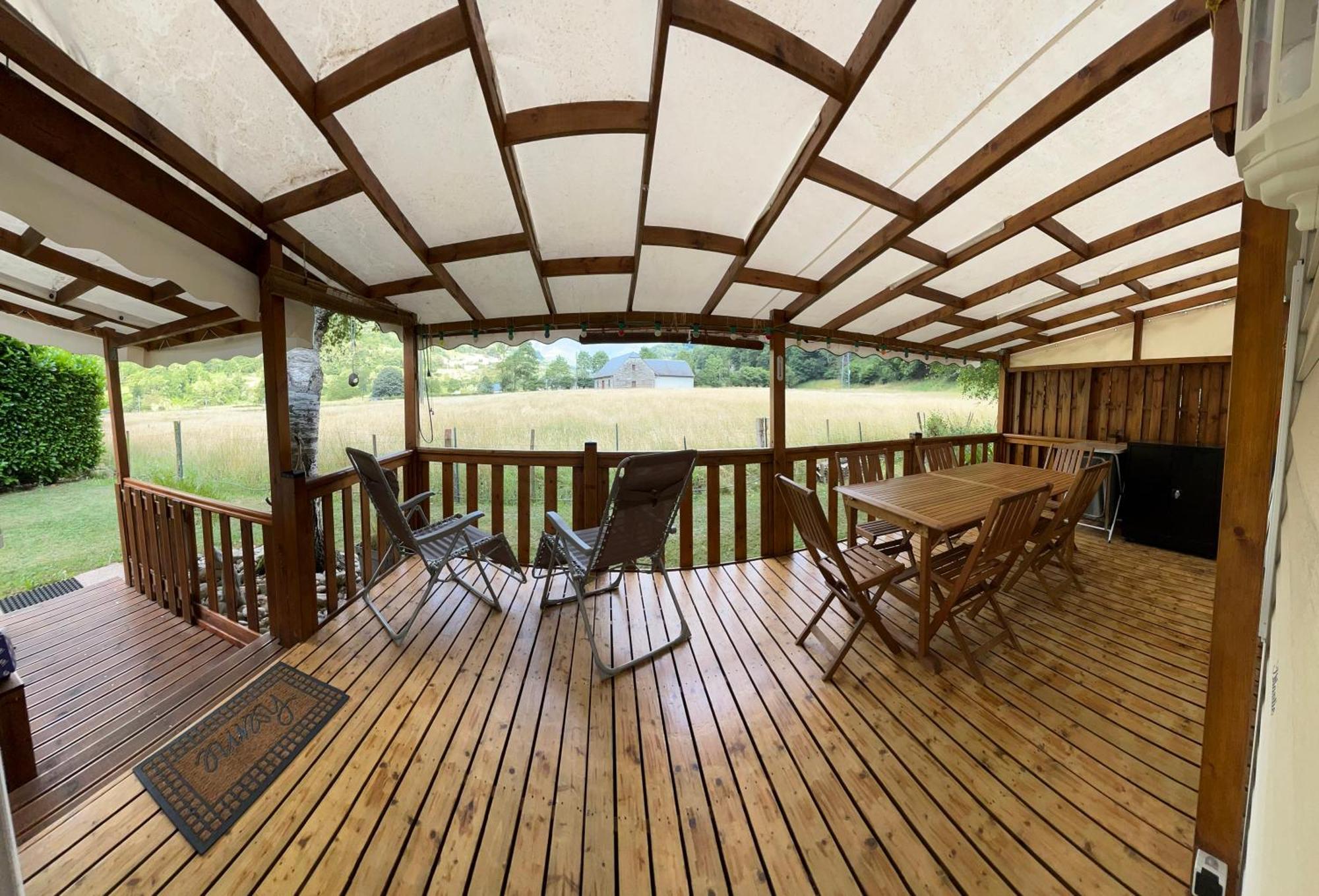 Camping Happy Pyrénées Saligos Exterior foto