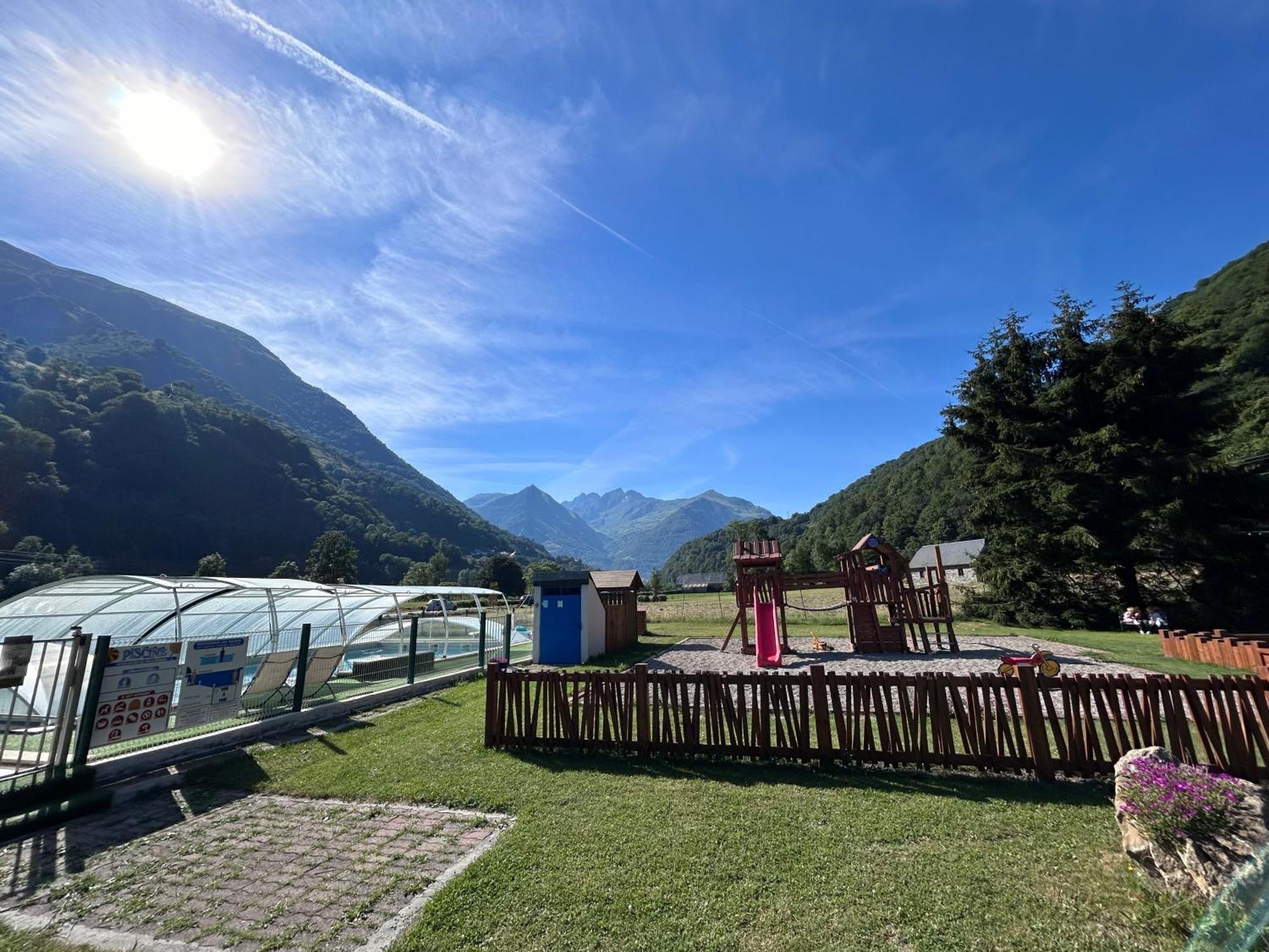 Camping Happy Pyrénées Saligos Exterior foto